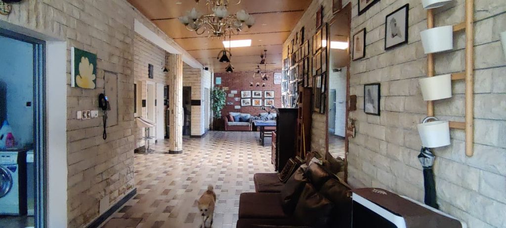 reverse view of Dubai Villa Hallway Film Location – Spacious, Elegant, and Cinematic